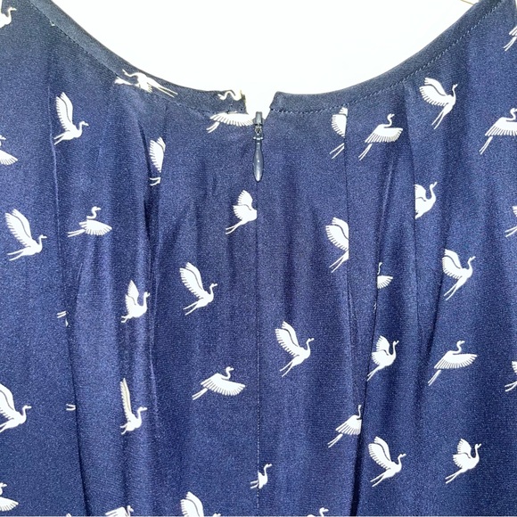 Theory Navy 100% Silk Dress with White Crane Bird Design - Picture 5 of 5